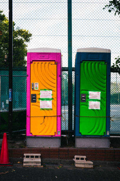 Portable Toilet Options We Offer in Tipton, CA